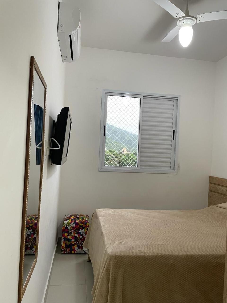 Toninhas, Apartamento