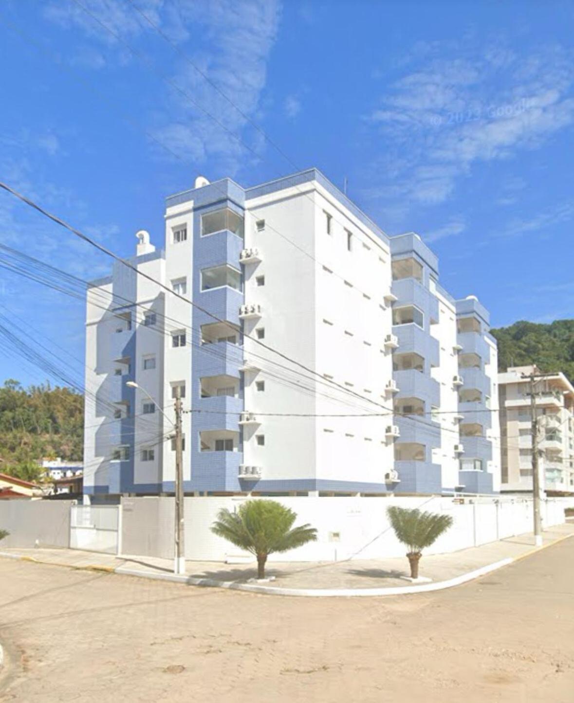 Toninhas, Apartamento *